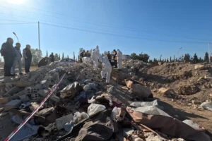 সিরিয়ায় এক লাখ মরদেহসহ গণকবর আবিষ্কার