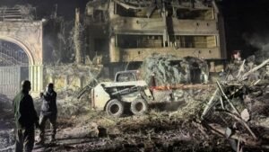 ইসরায়েলি হামলায় ক্ষতিগ্রস্ত লেবাননের পুনর্গঠনে আইন অনুমোদন