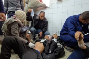 গাজায় ইসরায়েলি হামলায় পাঁচ দিনে ৭০ শিশুর মৃত্যু