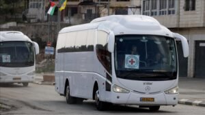 ৩৩ বছর পর মুক্তি পেলেন ফিলিস্তিনি বন্দি মোহাম্মদ ফালানা