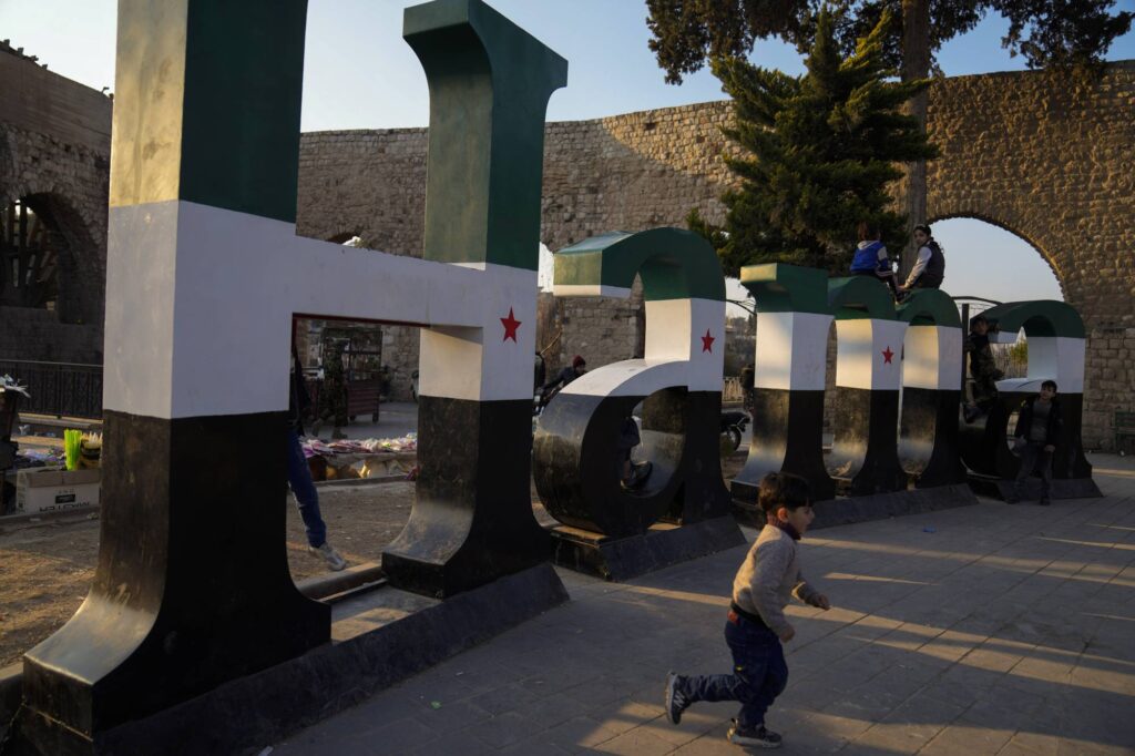 দীর্ঘ ৪৩ বছর পর হামা গণহত্যার বিভীষিকা নিয়ে মুখ খুলছে সিরিয়াবাসী