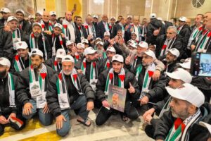 বিদেশে নির্বাসিত ফিলিস্তিনি বন্দিদের ভবিষ্যৎ নিয়ে যা জানাল হামাস