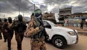 তিন ইসরায়েলি বন্দিকে রেড ক্রসের কাছে হস্তান্তর করল কাসসাম ব্রিগেড