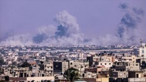 লেবাননের ১৪টি স্থানে ইসরায়েলি বিমান হামলা