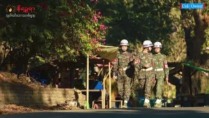 আরাকানে রোহিঙ্গা বাবা-ছেলেকে তুলে নিল আরাকান আর্মি