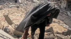 আবায়া : নজরদারি এড়াতেহামাসের অদ্ভুত কৌশল