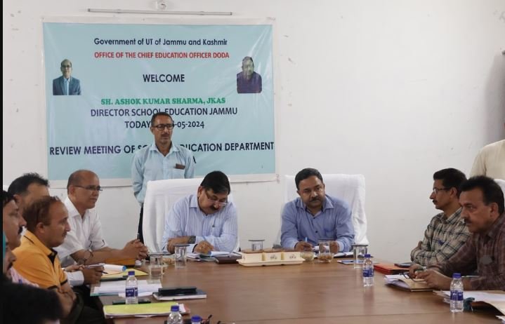 কাশ্মীরে মুসলিম শিক্ষার্থীদের উপর চাপানো হচ্ছে হিন্দুত্ববাদ